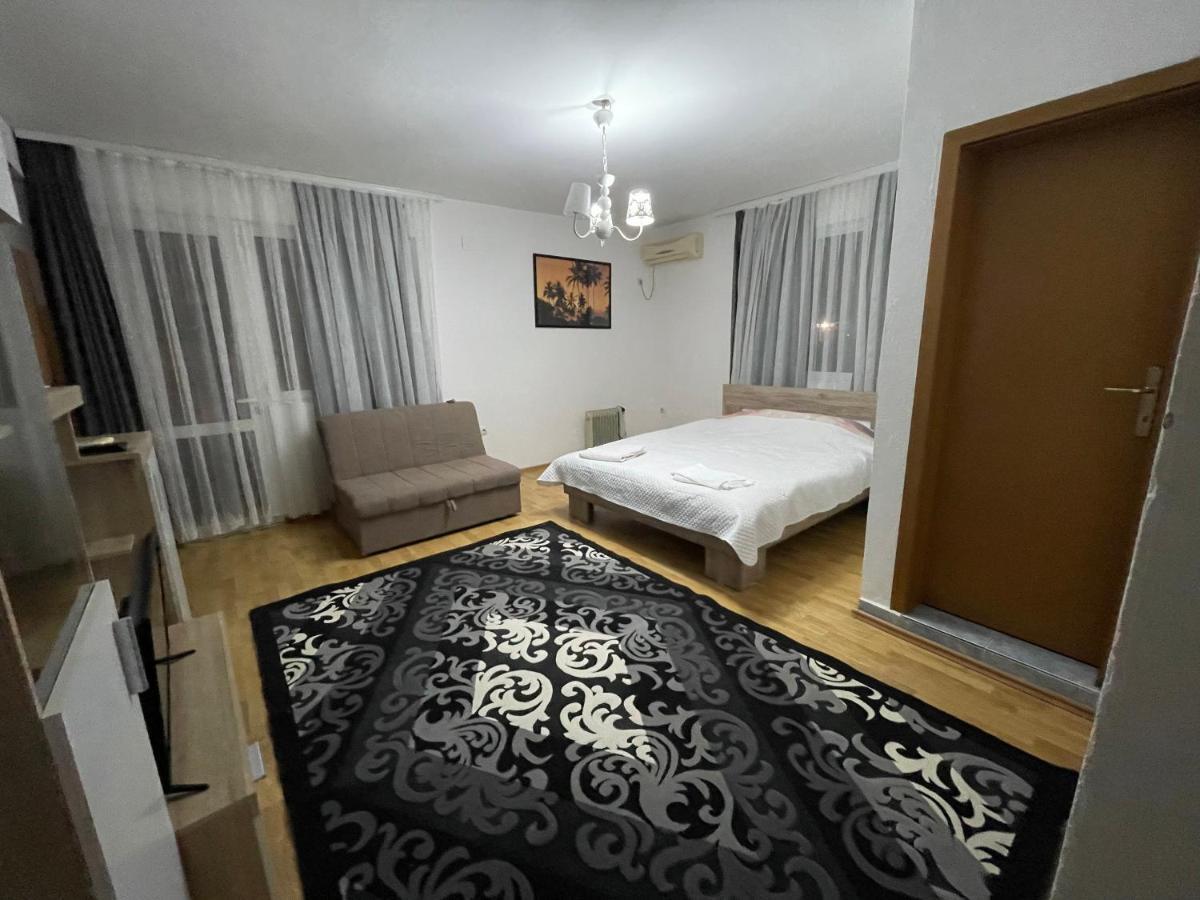 Apartments Dibra Ulcinj Extérieur photo