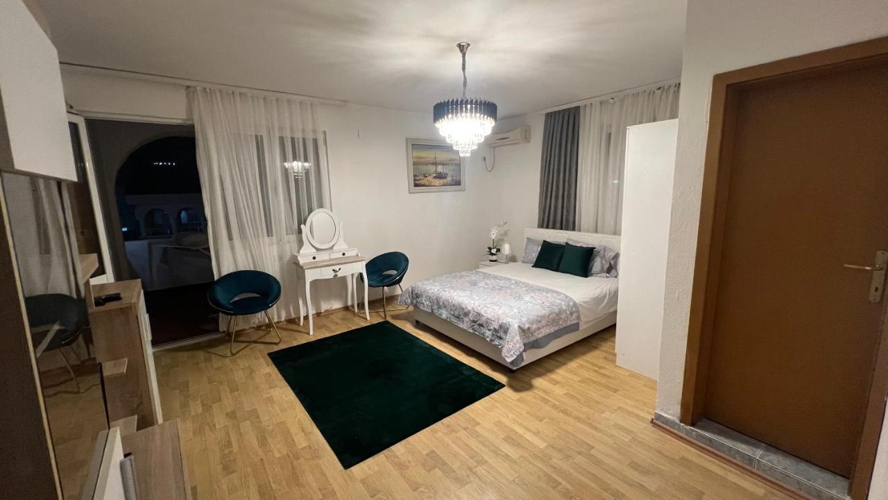 Apartments Dibra Ulcinj Extérieur photo